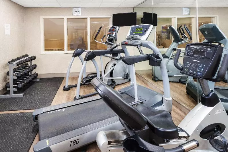 Holiday Inn Express Hotel & Suites Hampton South Seabrook, An Ihg