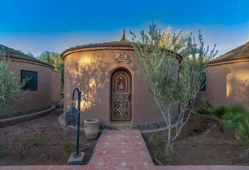 Отель Chez Le Pacha