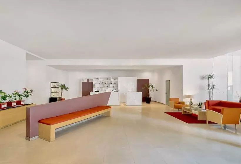 Отель Fiesta Inn Insurgentes Sur