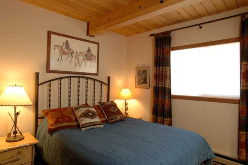 فندق Gateway Condominiums