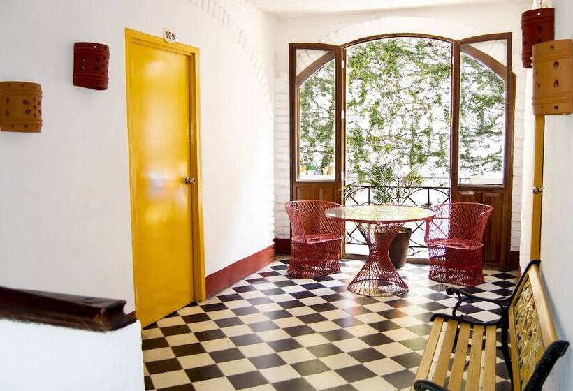 فندق Hacienda De Vallarta Centro