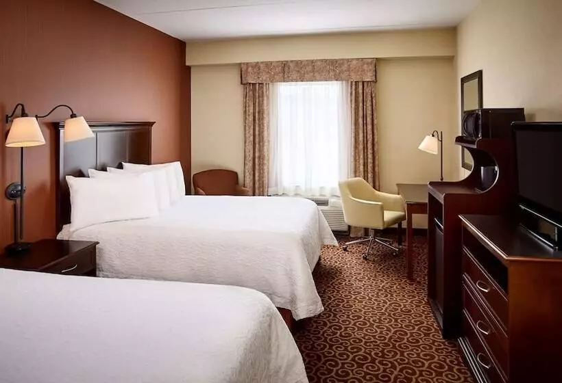 호텔 Hampton Inn By Hilton North Bay