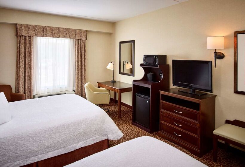 ホテル Hampton Inn By Hilton North Bay