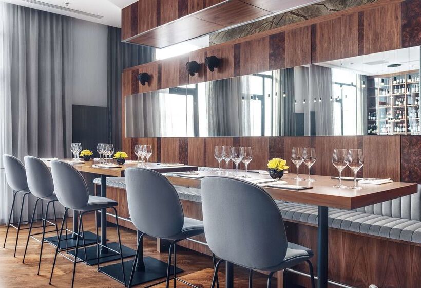 בית מלון כפרי Hilton Gdansk