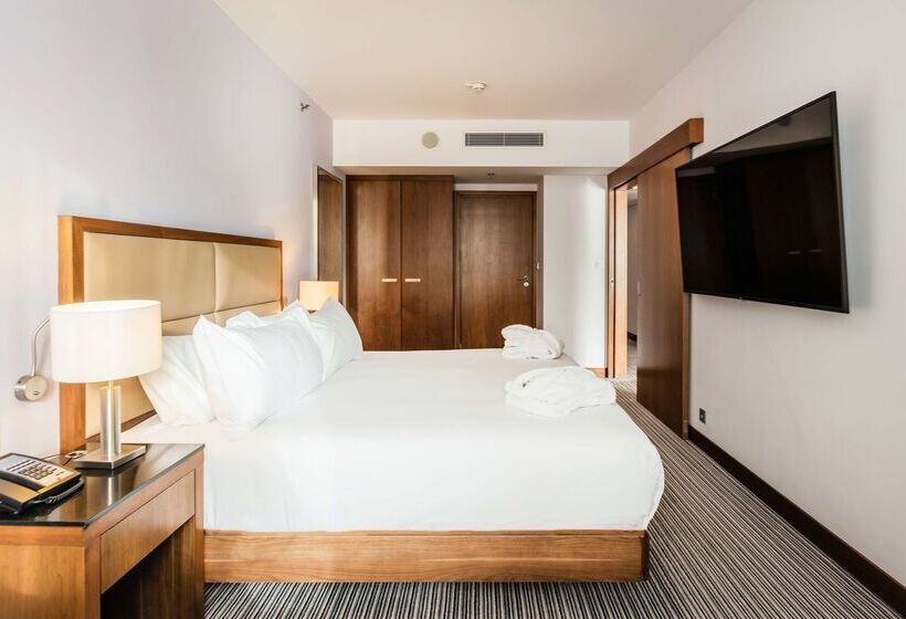 בית מלון כפרי Hilton Gdansk