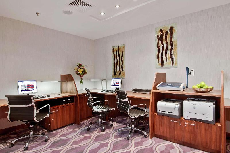 בית מלון כפרי Hilton Gdansk