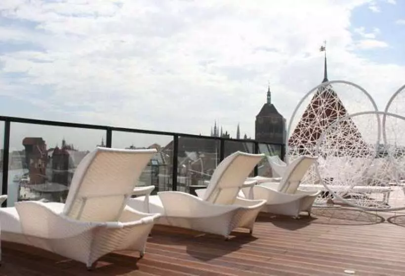 ホテル Hilton Gdansk