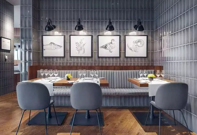 ホテル Hilton Gdansk