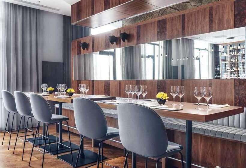 בית מלון כפרי Hilton Gdansk