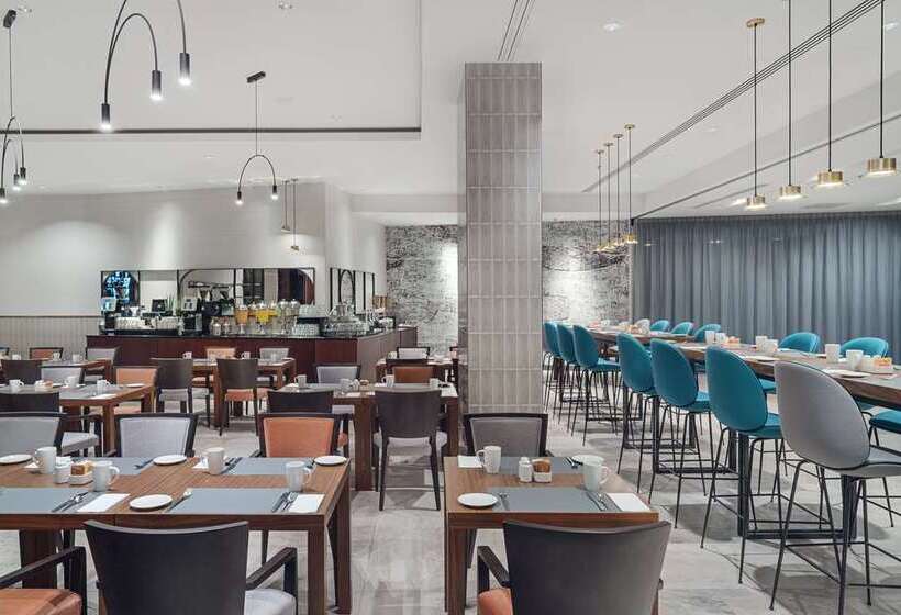 בית מלון כפרי Hilton Gdansk