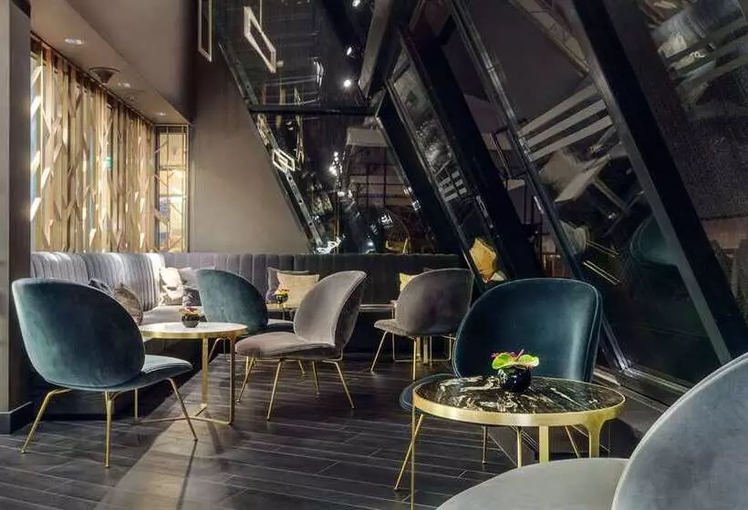 ホテル Hilton Gdansk