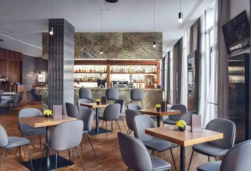 ホテル Hilton Gdansk