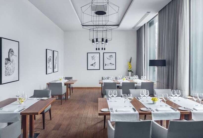 בית מלון כפרי Hilton Gdansk