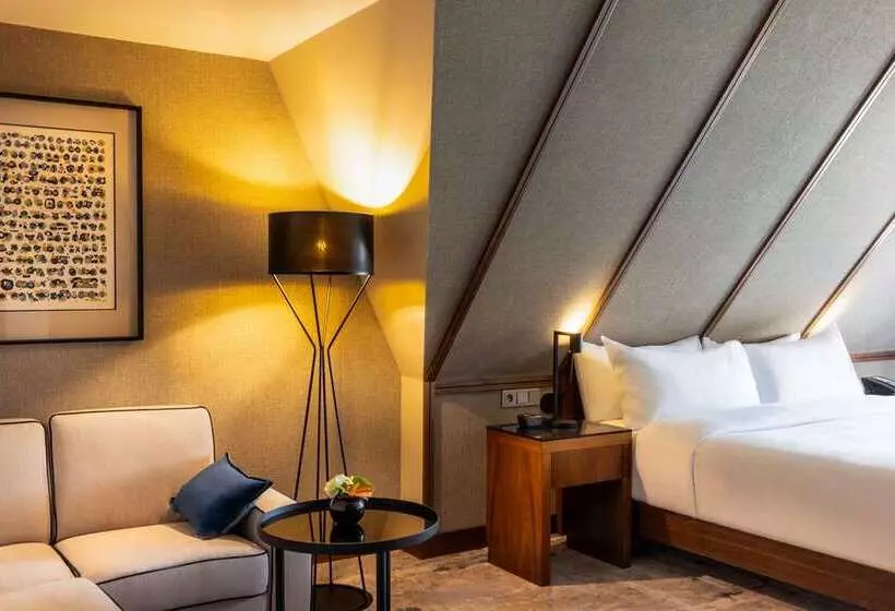 ホテル Hilton Gdansk