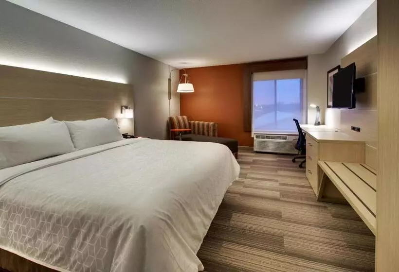 Holiday Inn Express Hotel & Suites Cedar Rapids I 380 At 33rd Avenue, An Ihg