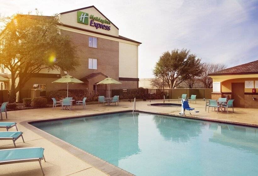 Holiday Inn Express Hotel And Suites Dfw Grapevine, An Ihg