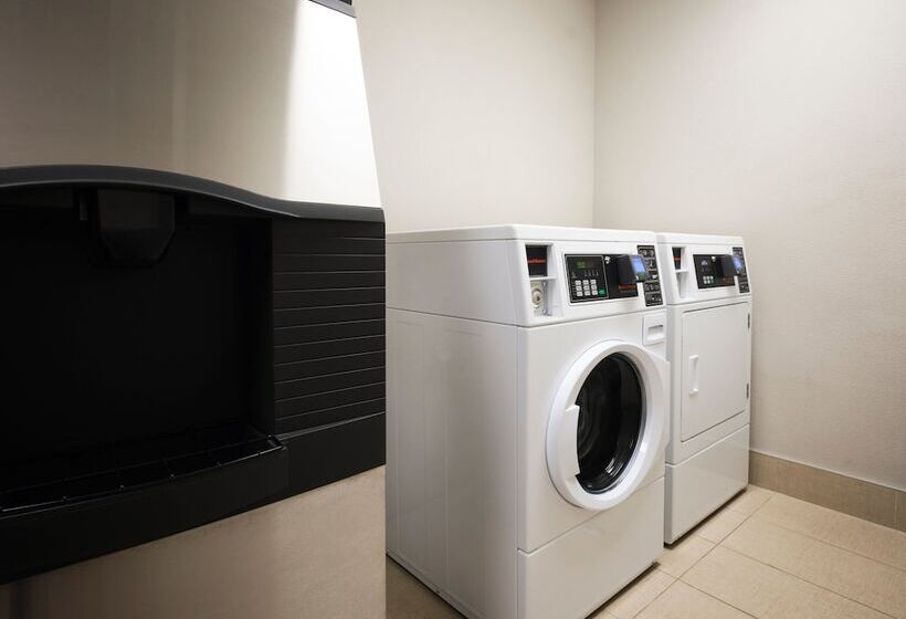 Holiday Inn Express Hotel And Suites Dfw Grapevine, An Ihg