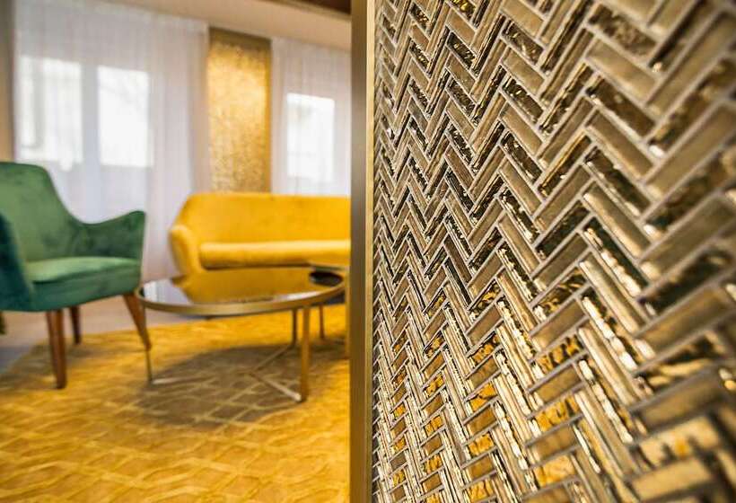 ホテル Platinum Residence Boutique