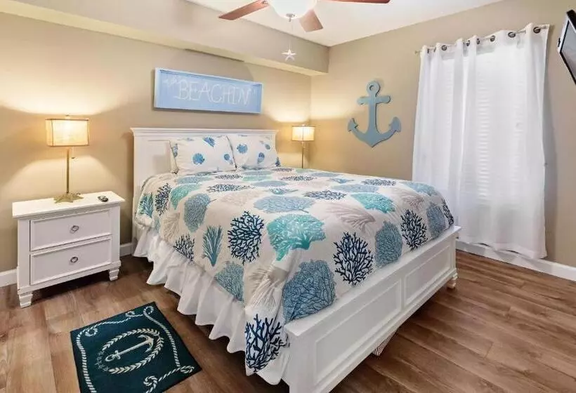 酒店 Sterling Shores 215