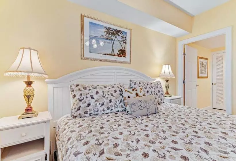 فندق Sterling Shores