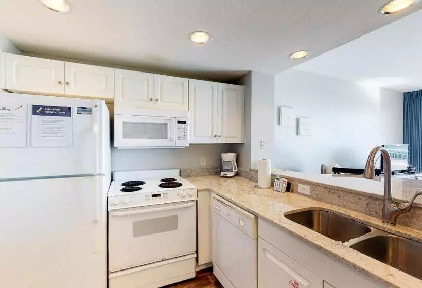 فندق Sterling Shores