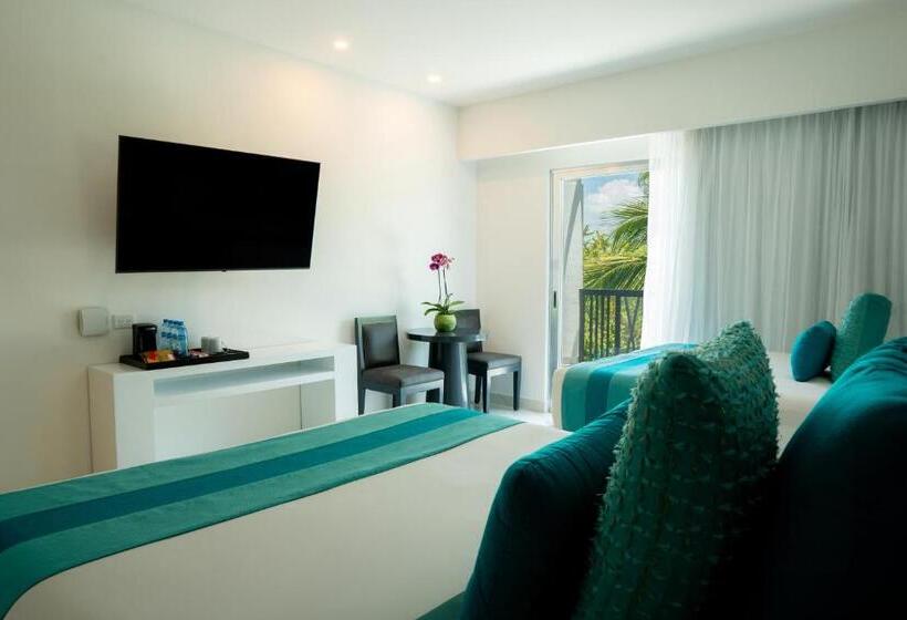 The Fives Beach Hotel & Residences - All Inclusive