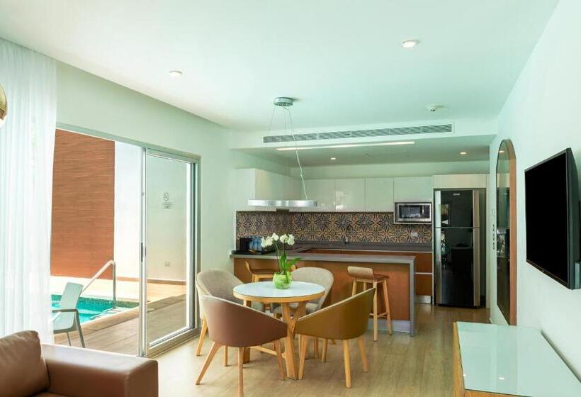 The Fives Beach Hotel & Residences - All Inclusive