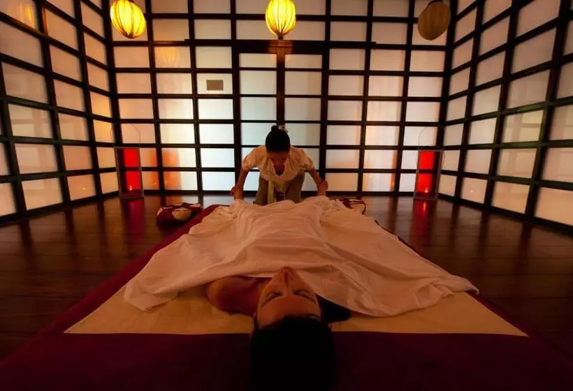 The Fives Beach Hotel & Residences - All Inclusive