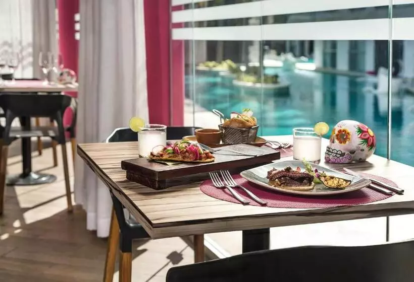 The Fives Beach Hotel & Residences - All Inclusive