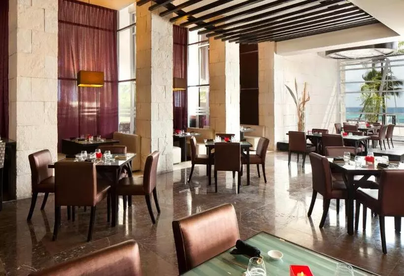 The Fives Beach Hotel & Residences - All Inclusive