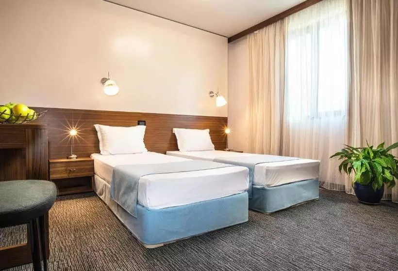 בית מלון כפרי Uniqato