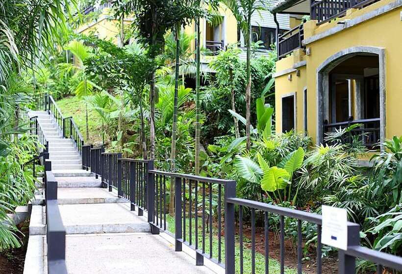 Moracea By Khao Lak Resort