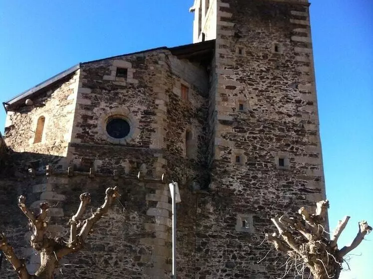 汽车旅馆  Hostal Ruso Sc