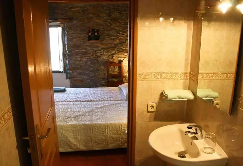 汽车旅馆  Hostal Ruso Sc