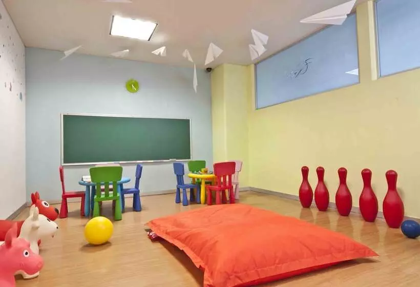 Stadia Suites Mexico City Santa Fe