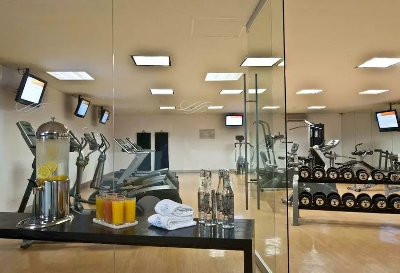 Stadia Suites Mexico City Santa Fe