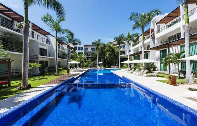 Via 38 Condo Boutique