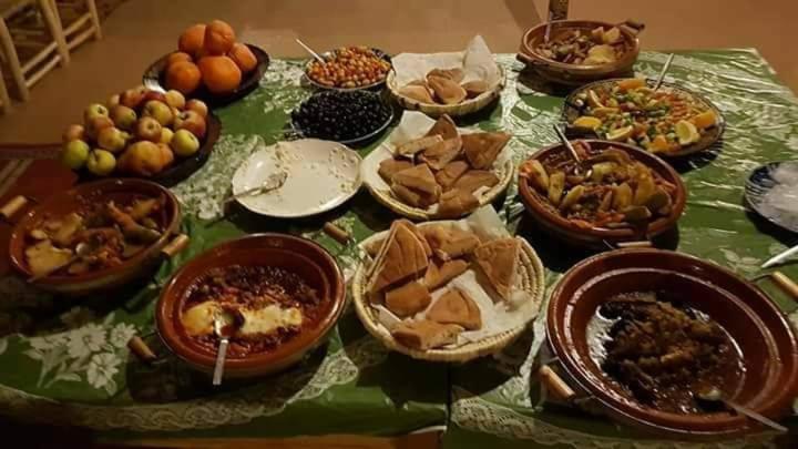 ベッドアンドブレックファースト Hammadi Desert Camp