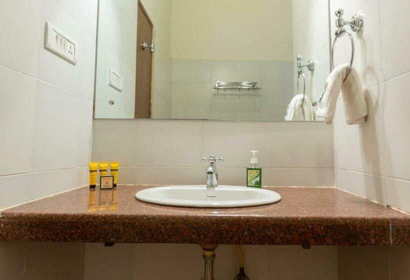 Kstdc Hotel Mayura Yagachi, Belur