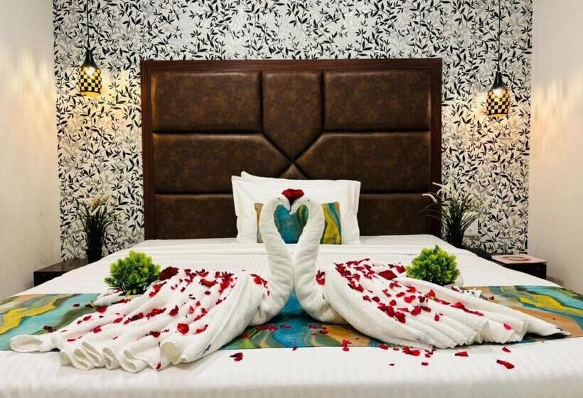 호텔 Oak By Signature Airport Zone Hyderabad