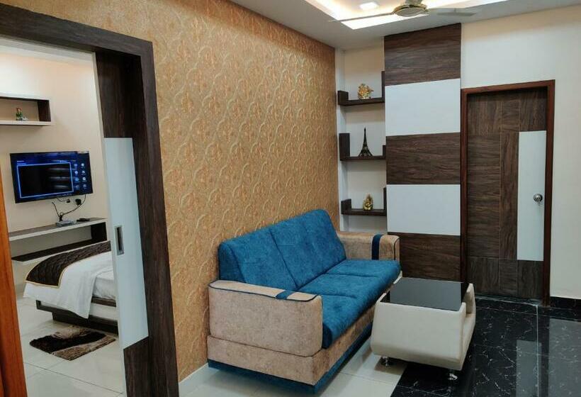 בית מלון כפרי Pagadala Grand Residency