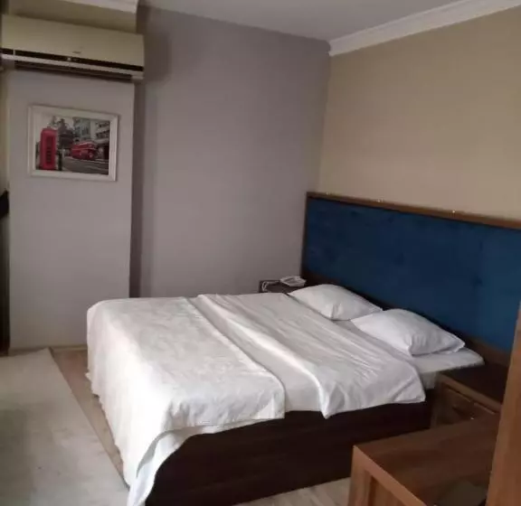 Otel Grand Ri̇o
