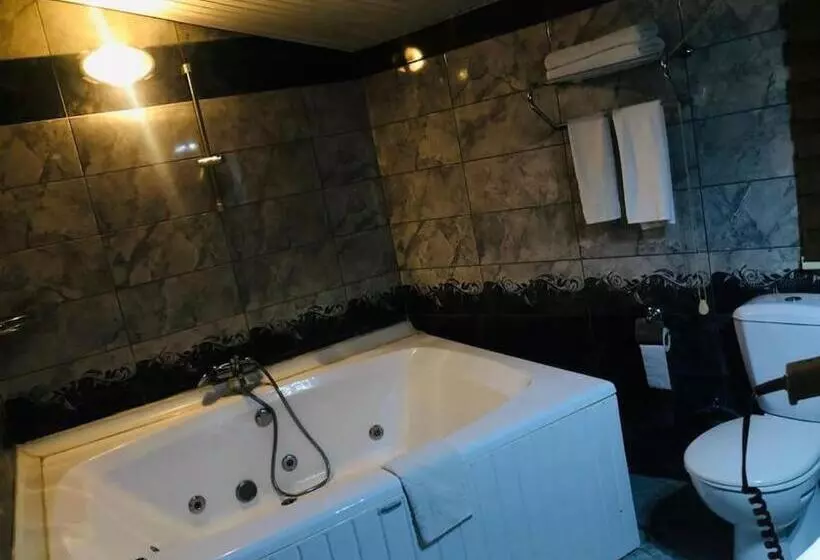 Otel Grand Ri̇o