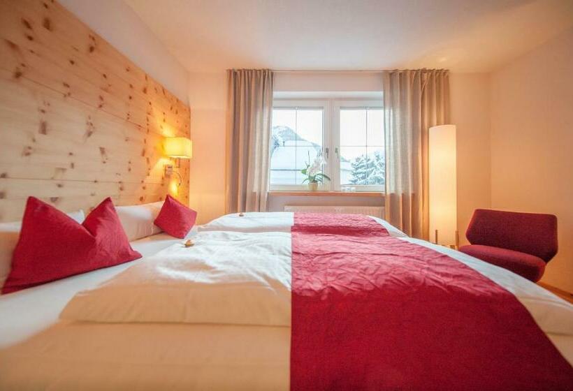 ペンション Arlsuites