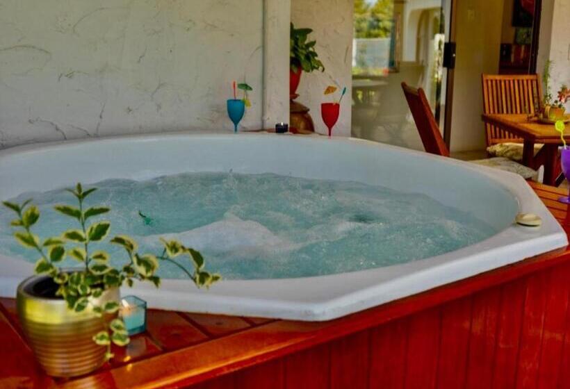 פנסיון Bollinger Guest House