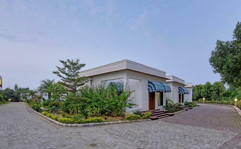 Resort Clarks Safari Ranthambore