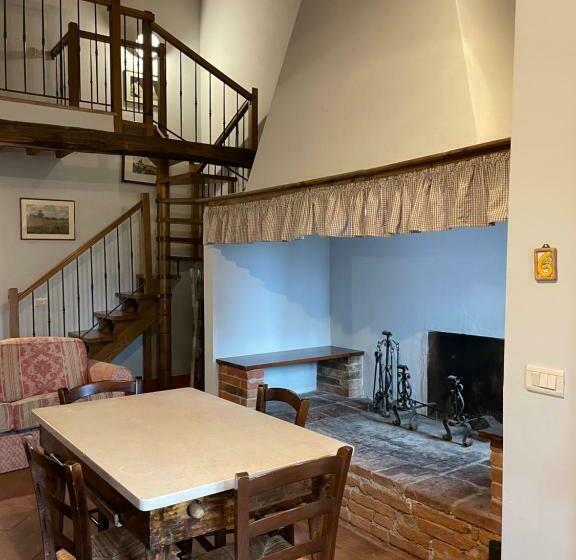 فندق Agriturismo I Poggi Gialli