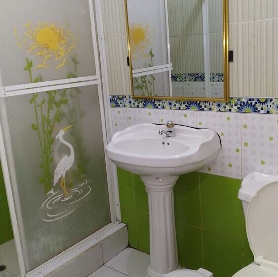 فندق Hostal Nuevo Amanecer