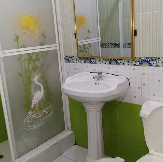 ホテル Hostal Nuevo Amanecer
