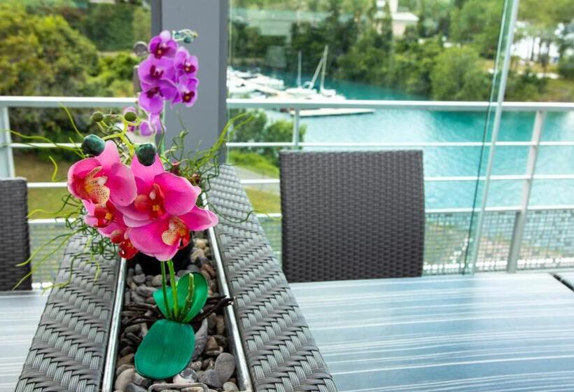 酒店 Hôtel Les Flots Bleus